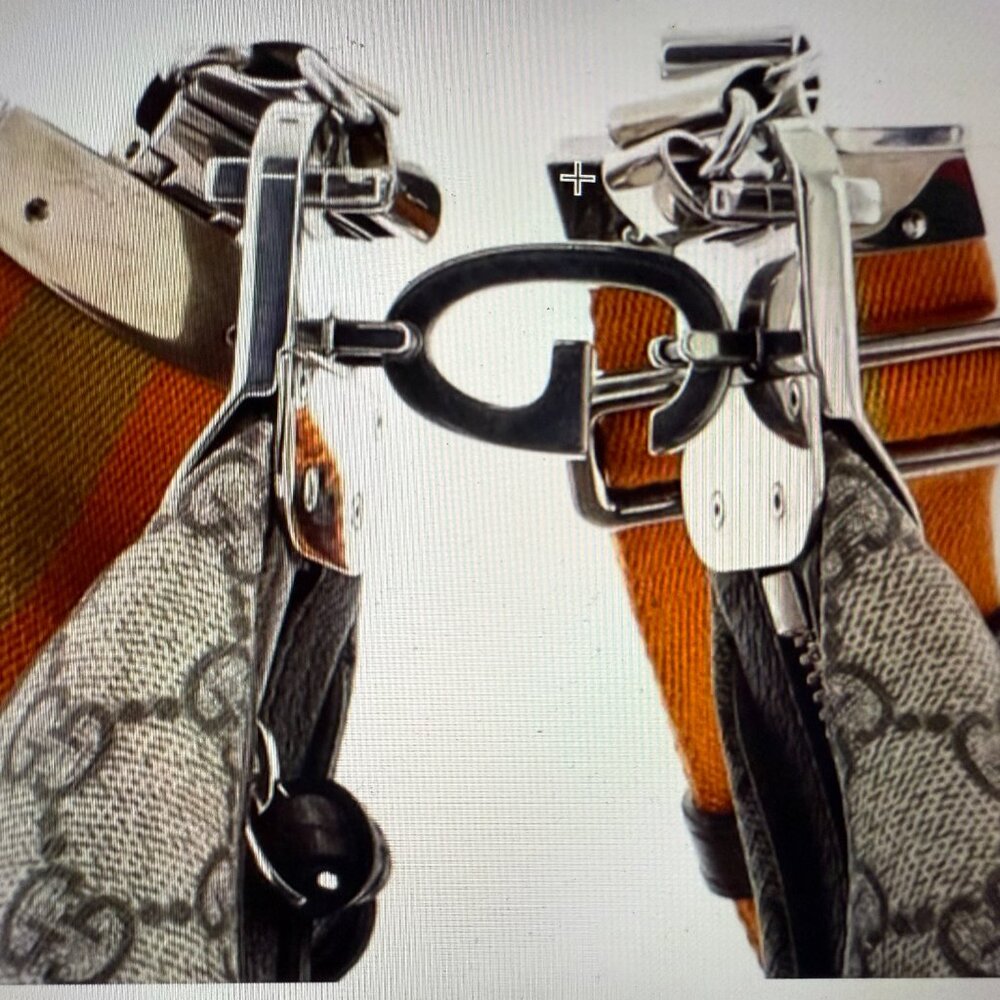 Fabulous Gucci Small Attache Bag--Like New! - Picture 3 of 9